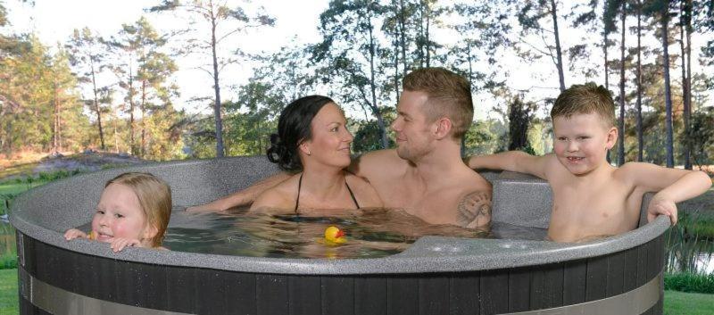 Wellness Huette Am Zwenkauer See Bei Leipzig Екстер'єр фото